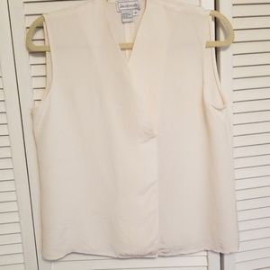 Silk sleeveless blouse. Ivory. Size 6
